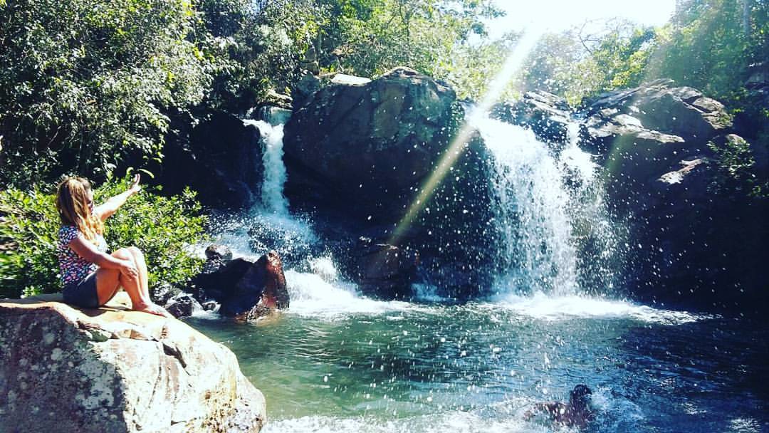 Conheça o Águas Corrente Park, Cachoeira dentro de um Parque Aquático